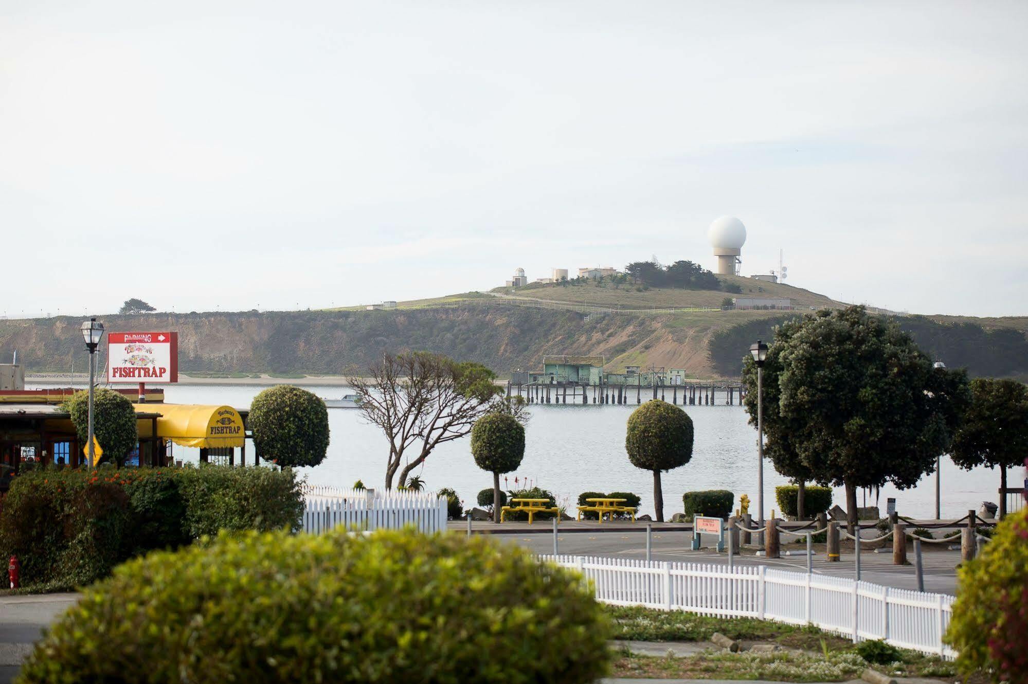 Oceano Hotel And Spa Half Moon Bay Harbor Bagian luar foto